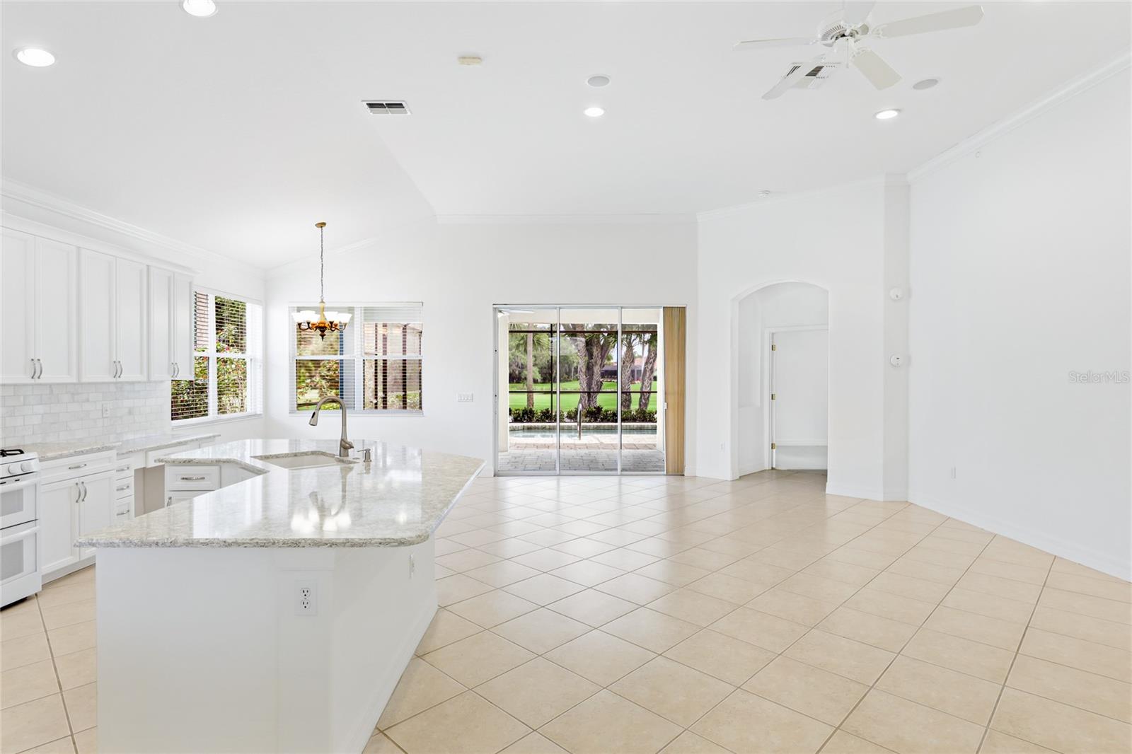 Image 9 of 62 For 711 Foggy Morn Lane