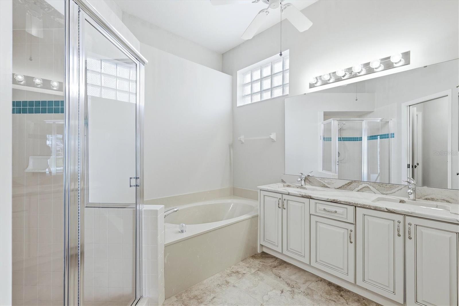 Image 20 of 35 For 6820 Avenida Marbella