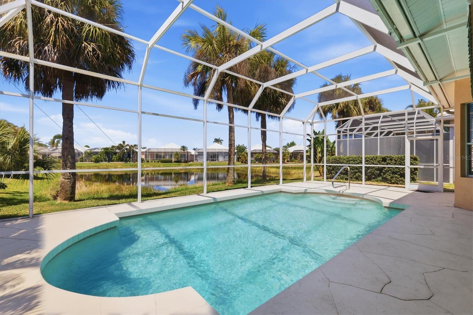 Image 27 of 35 For 6820 Avenida Marbella