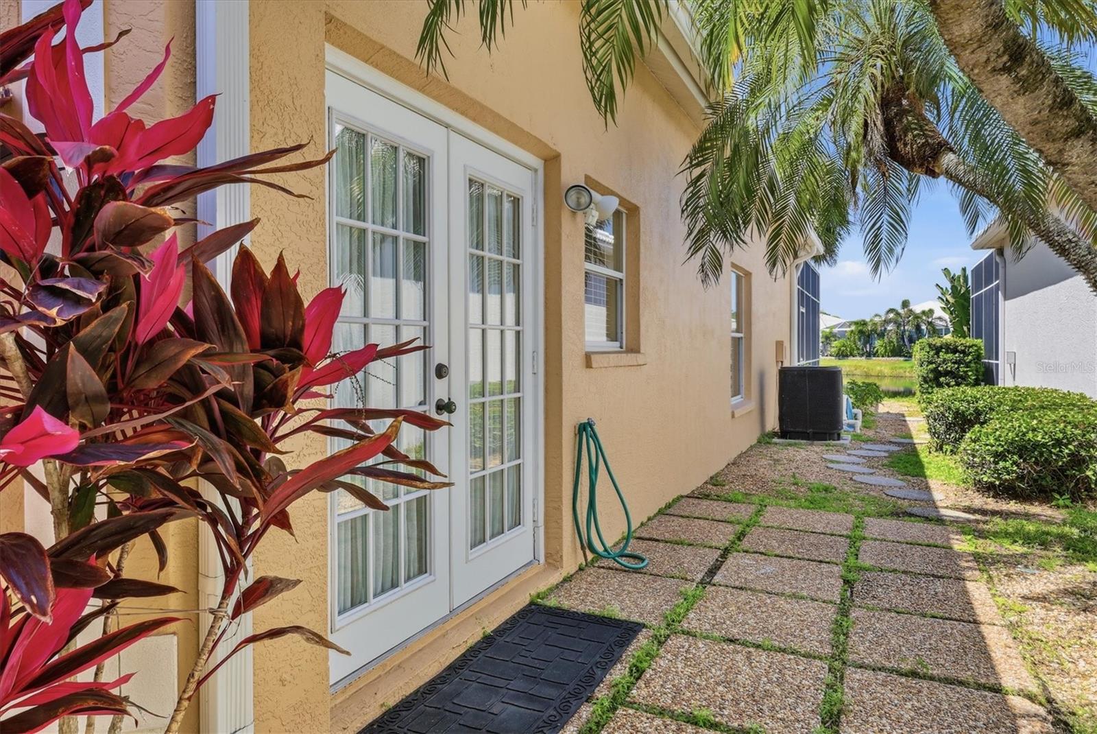 Image 34 of 35 For 6820 Avenida Marbella