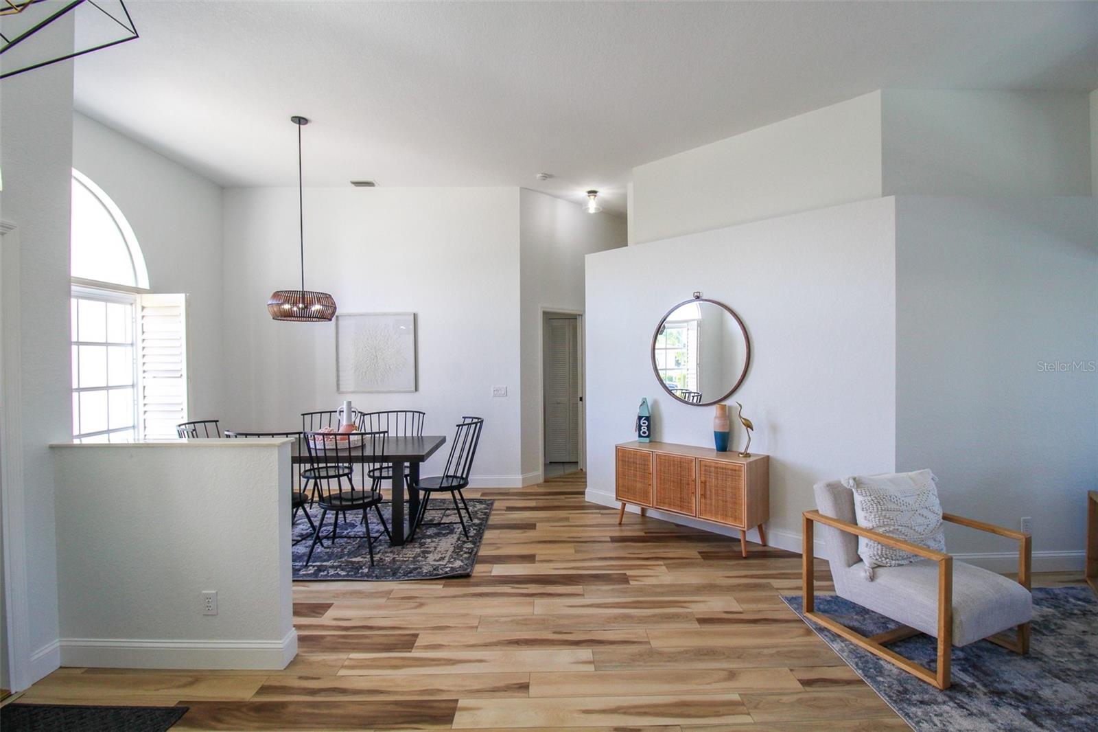 Image 7 of 46 For 609 Macedonia Drive