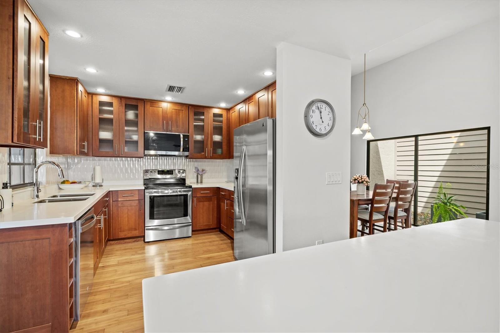 Image 13 of 76 For 4566 Hidden View Place 7