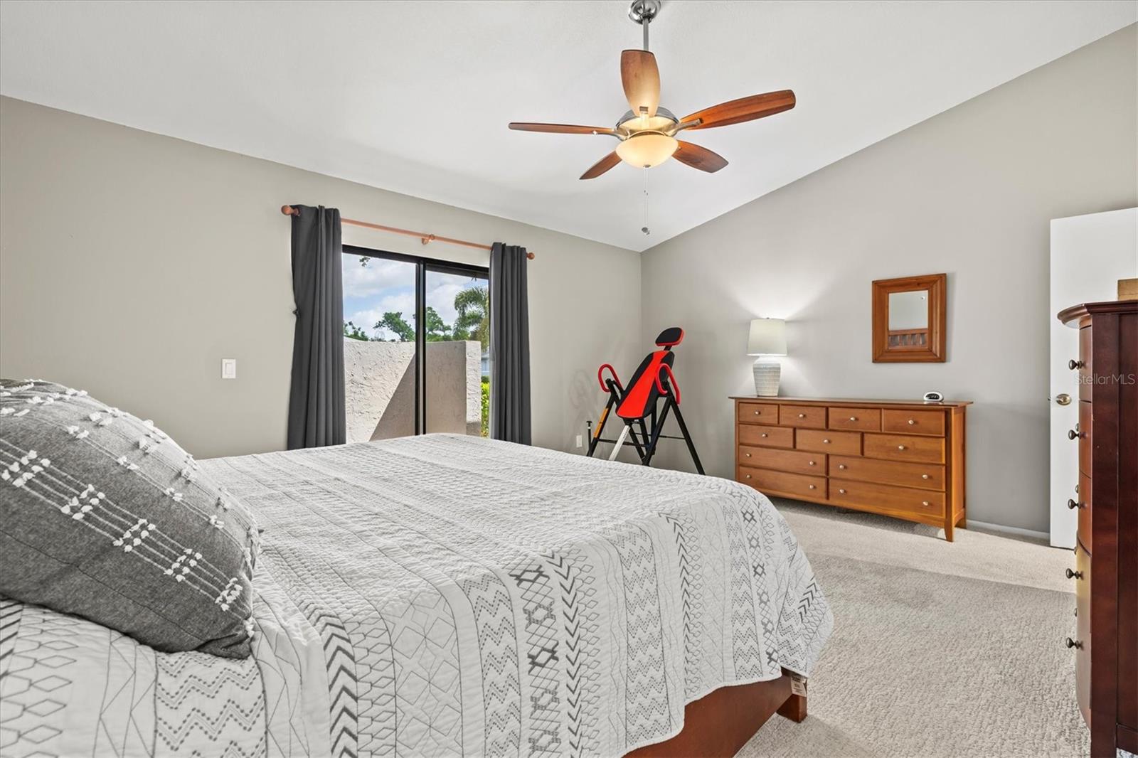 Image 26 of 76 For 4566 Hidden View Place 7