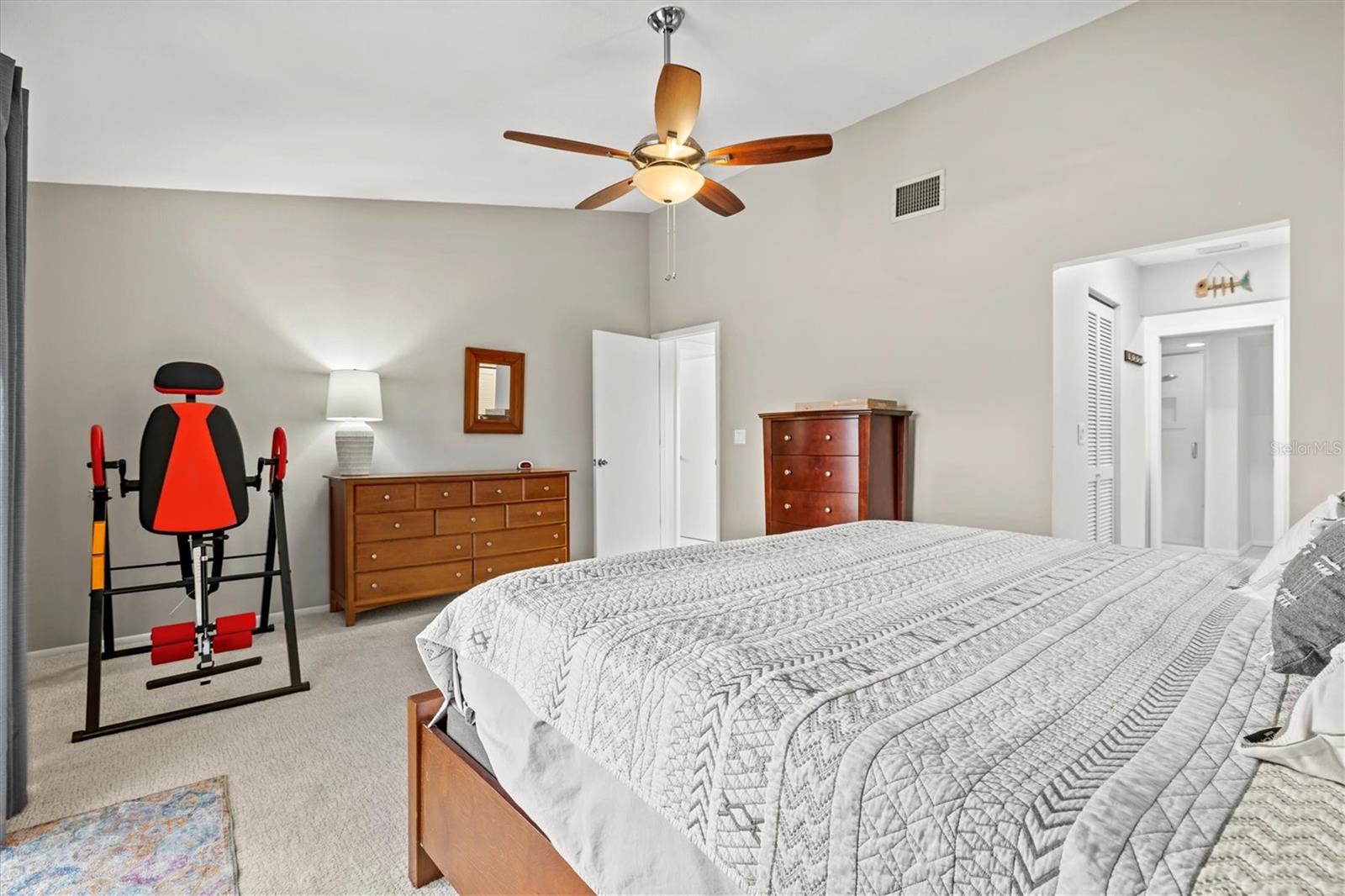 Image 27 of 76 For 4566 Hidden View Place 7