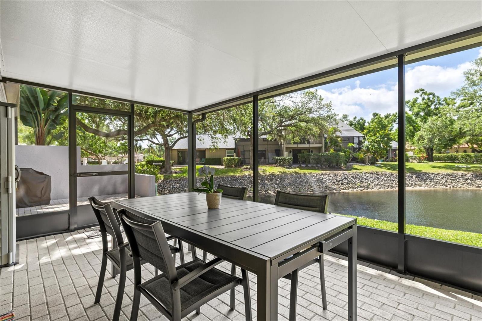 Image 43 of 76 For 4566 Hidden View Place 7