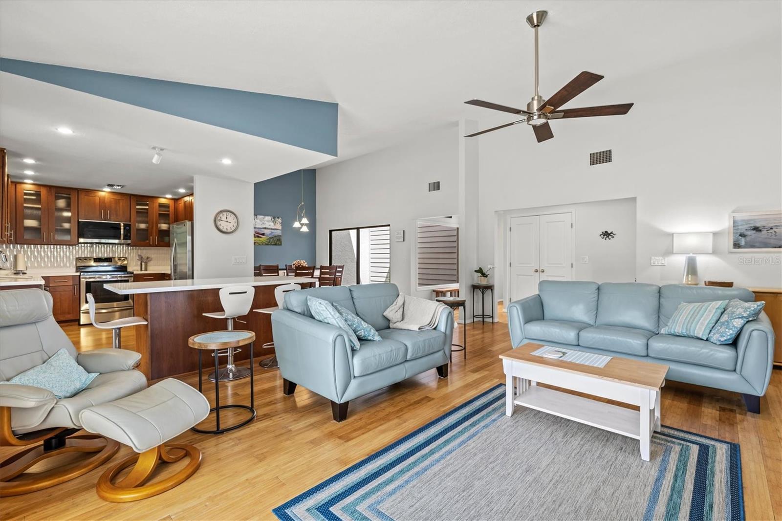 Image 8 of 76 For 4566 Hidden View Place 7