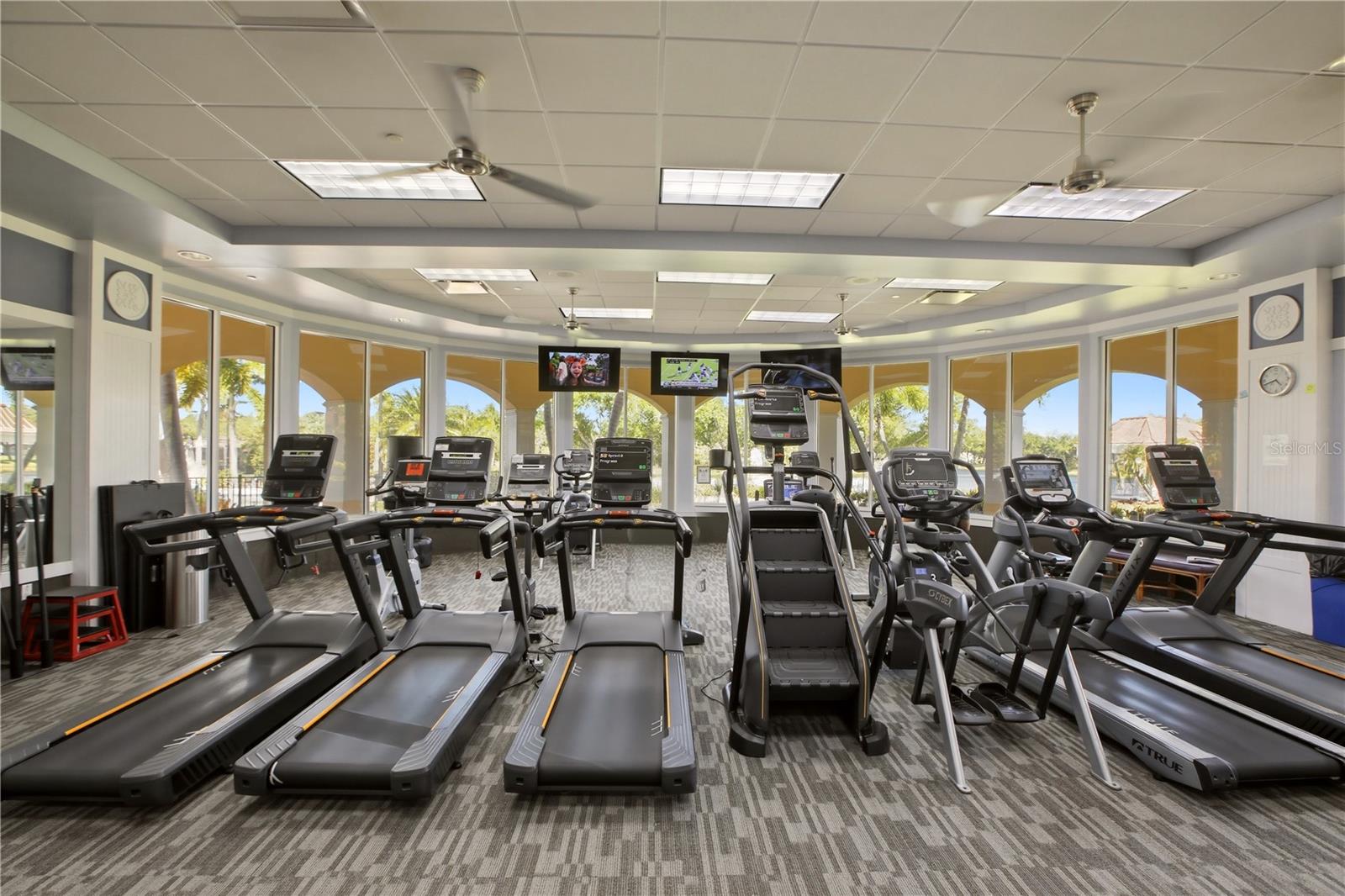 Image 50 of 56 For 7632 Quinto Drive