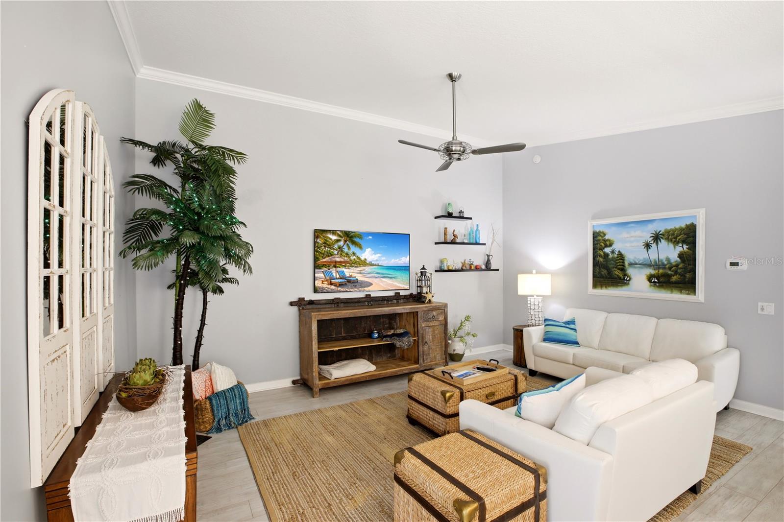 Image 8 of 56 For 7632 Quinto Drive