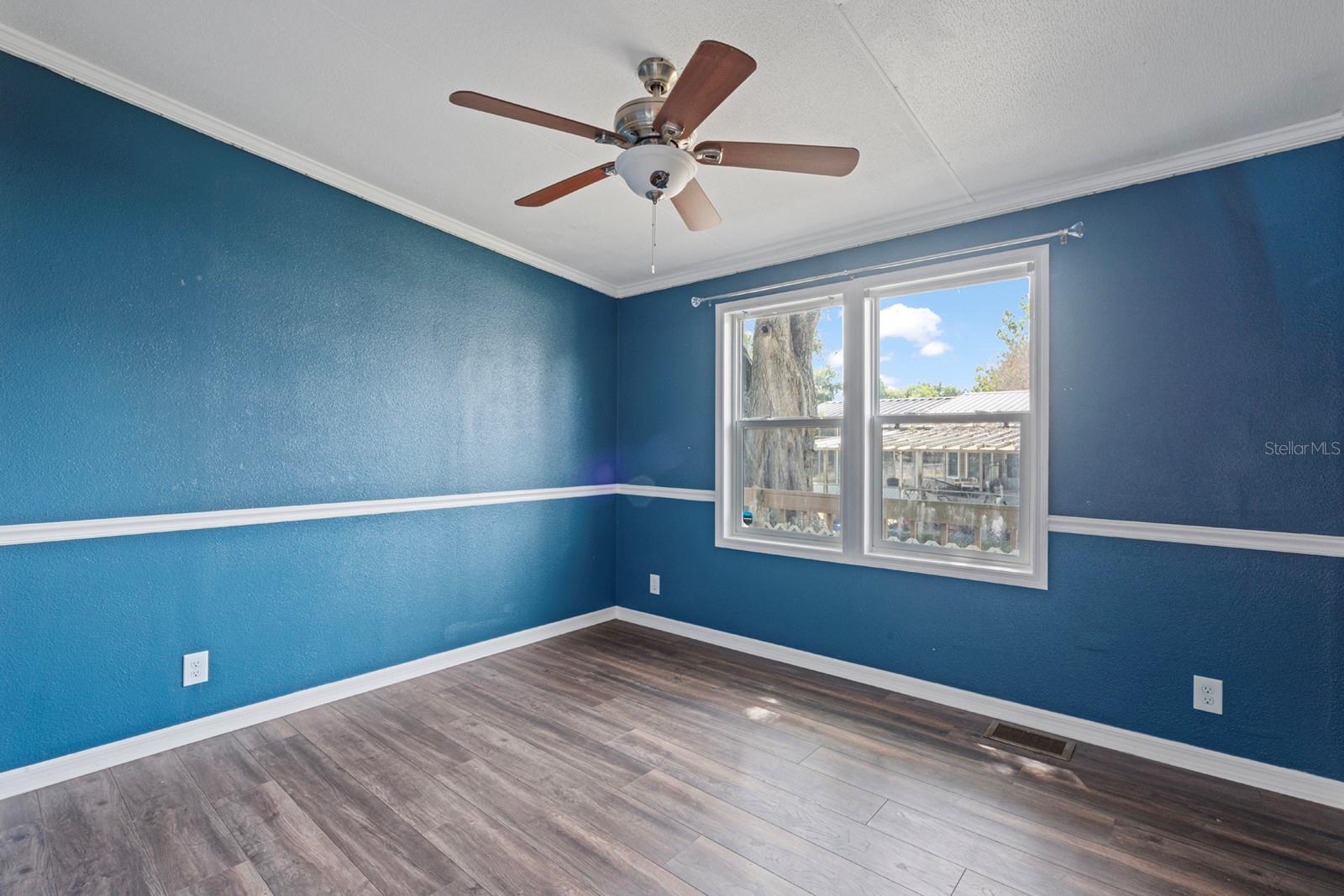 Image 11 of 20 For 3060 Park Circle