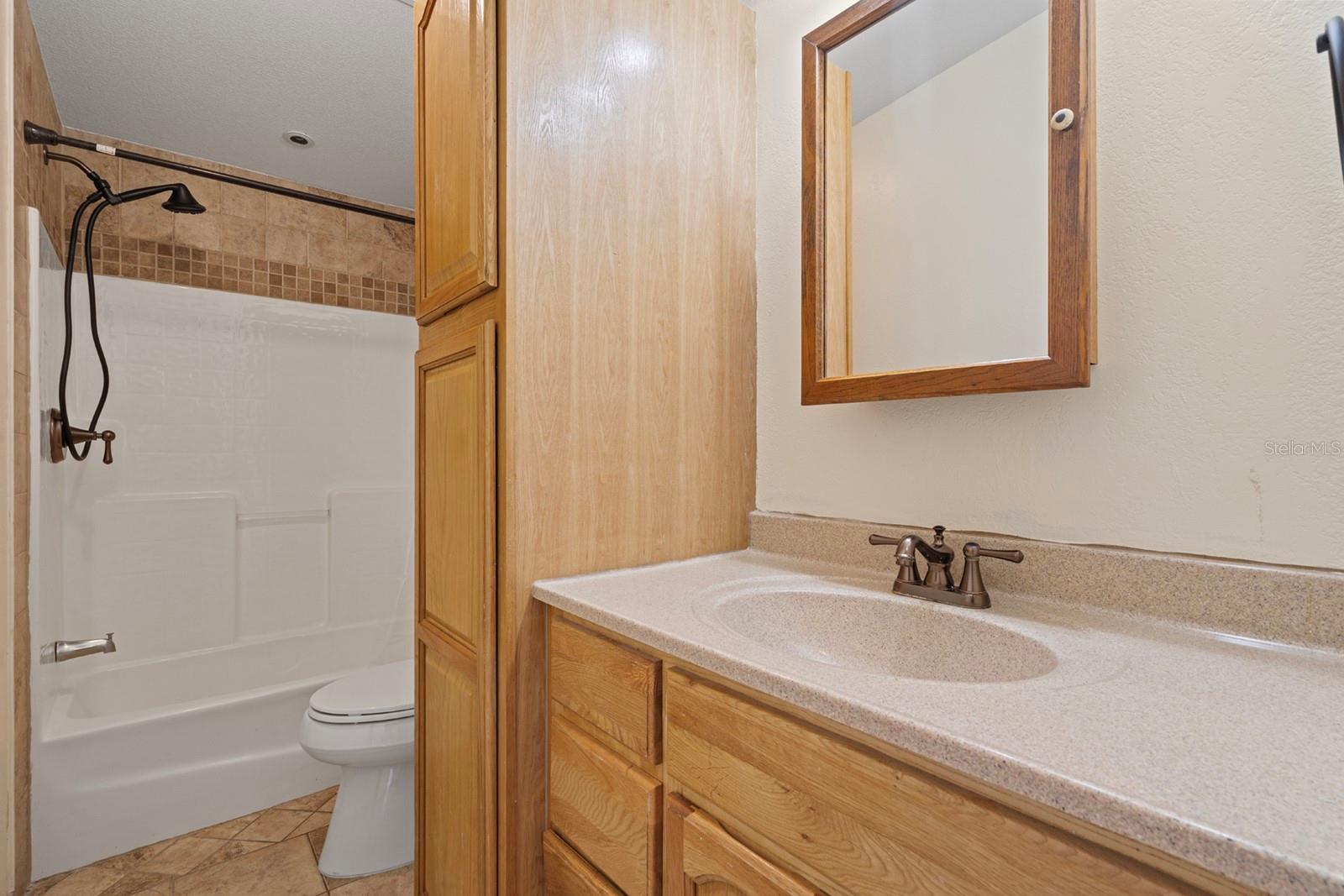 Image 15 of 20 For 3060 Park Circle