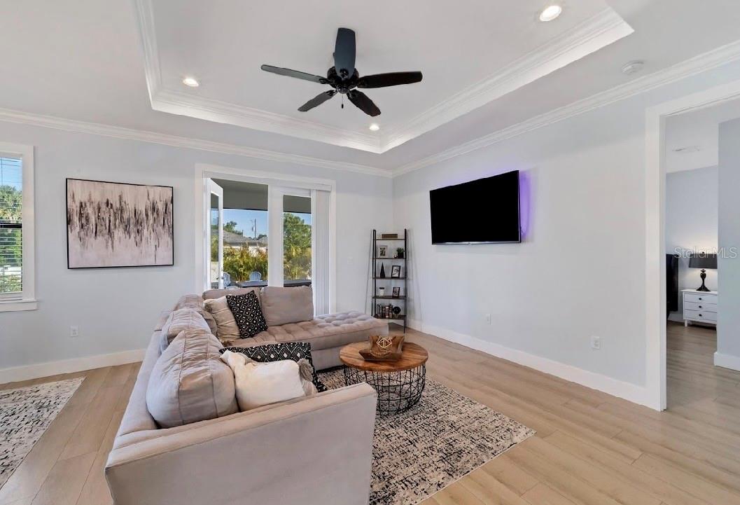 Image 11 of 41 For 7558 Totem Avenue