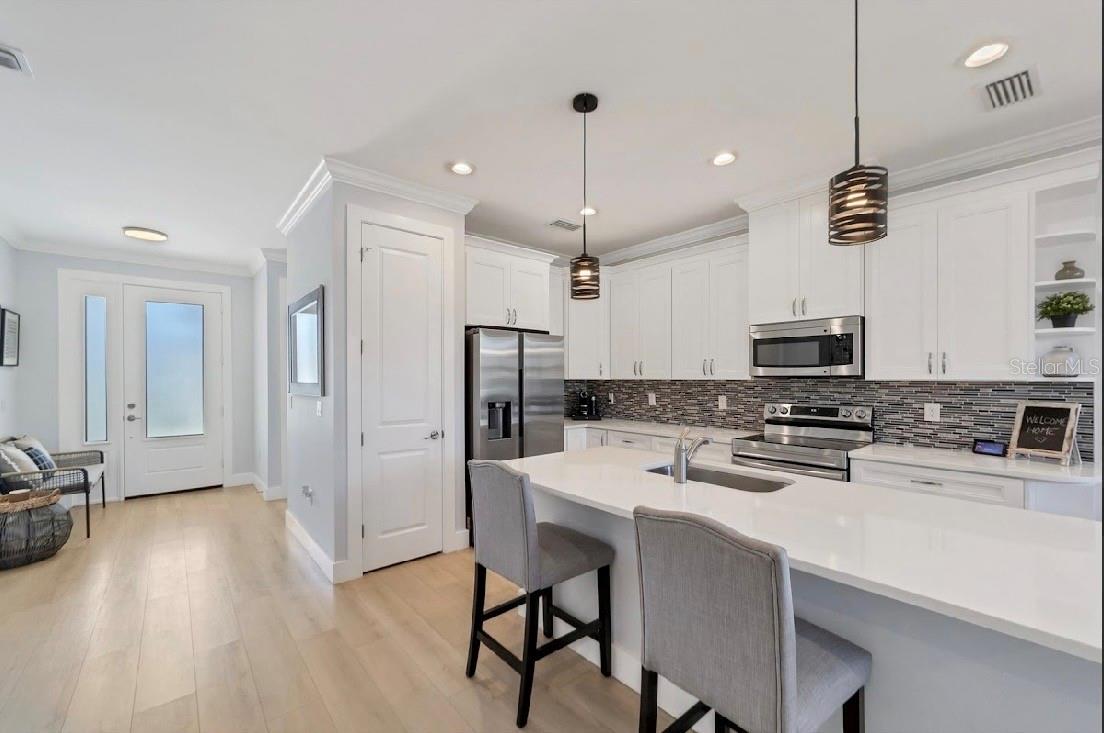 Image 13 of 41 For 7558 Totem Avenue