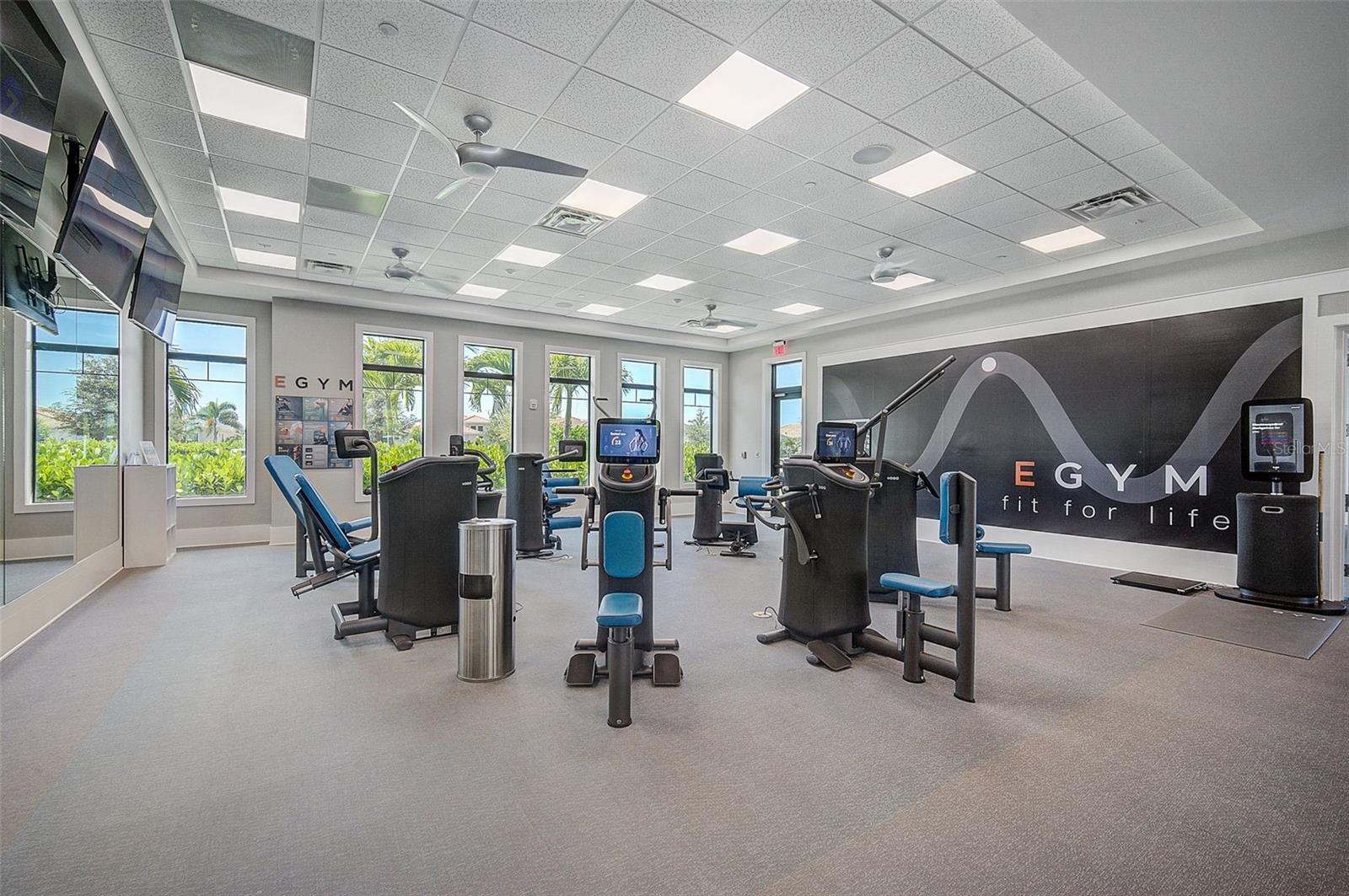 Image 38 of 42 For 4940 Surfside Circle