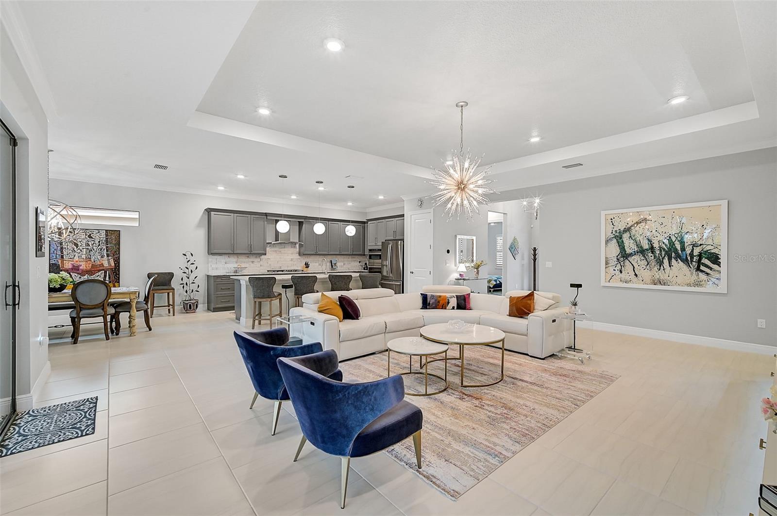 Image 7 of 42 For 4940 Surfside Circle