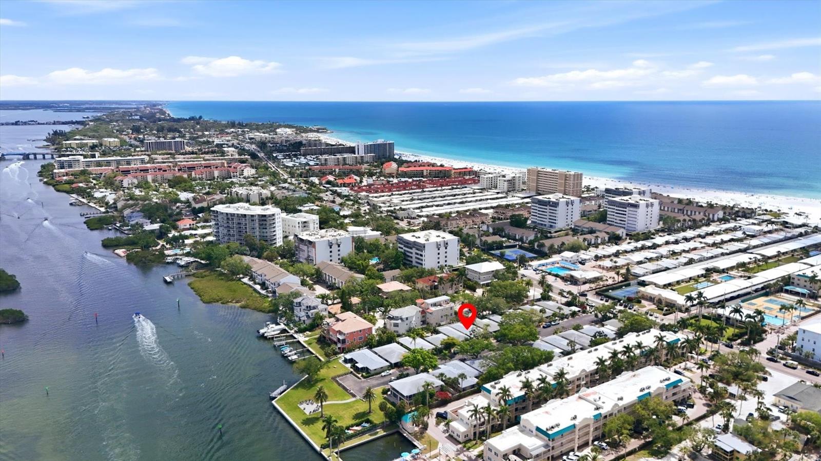 Image 41 of 45 For 6005 Midnight Pass Road S6