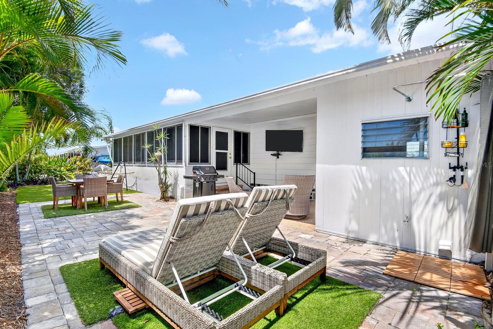 Image 22 of 41 For 76 Caballo Way