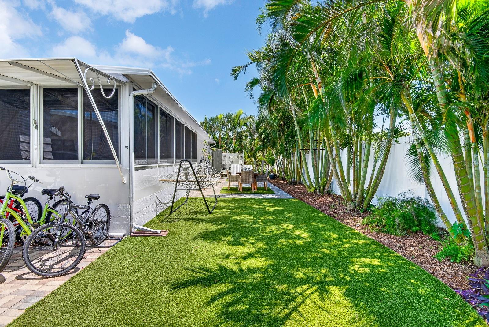 Image 25 of 41 For 76 Caballo Way