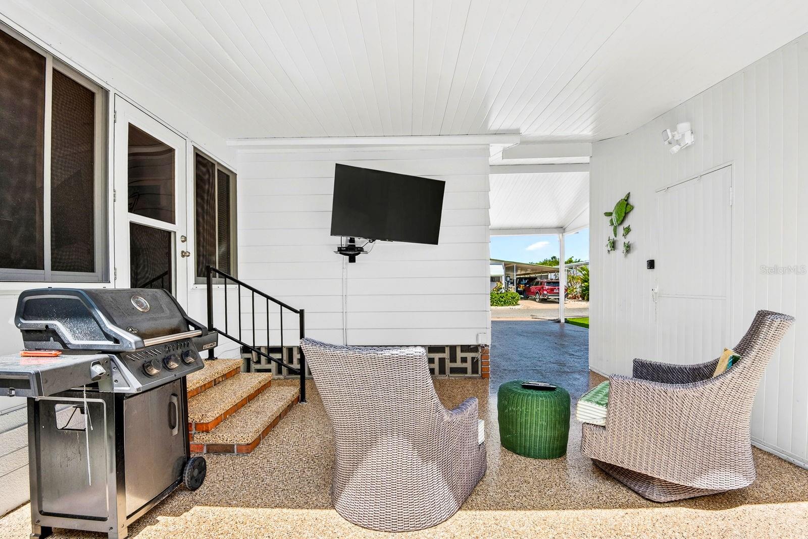 Image 27 of 41 For 76 Caballo Way