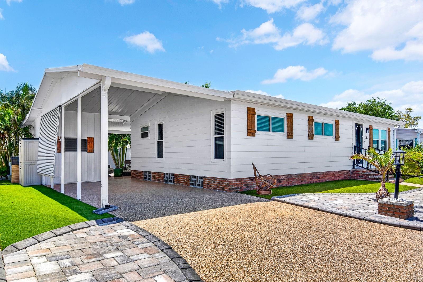 Image 30 of 41 For 76 Caballo Way