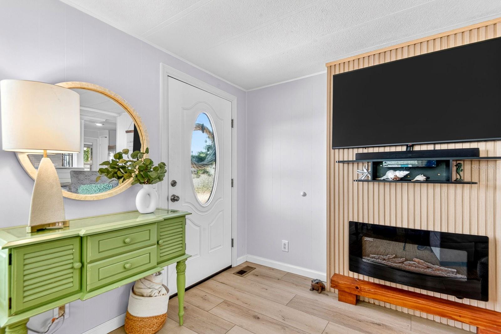 Image 6 of 41 For 76 Caballo Way