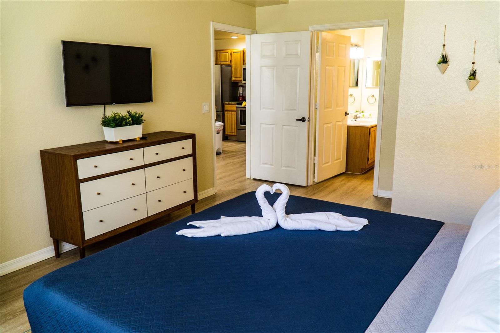 Image 31 of 35 For 4004 San Gallo Drive 106