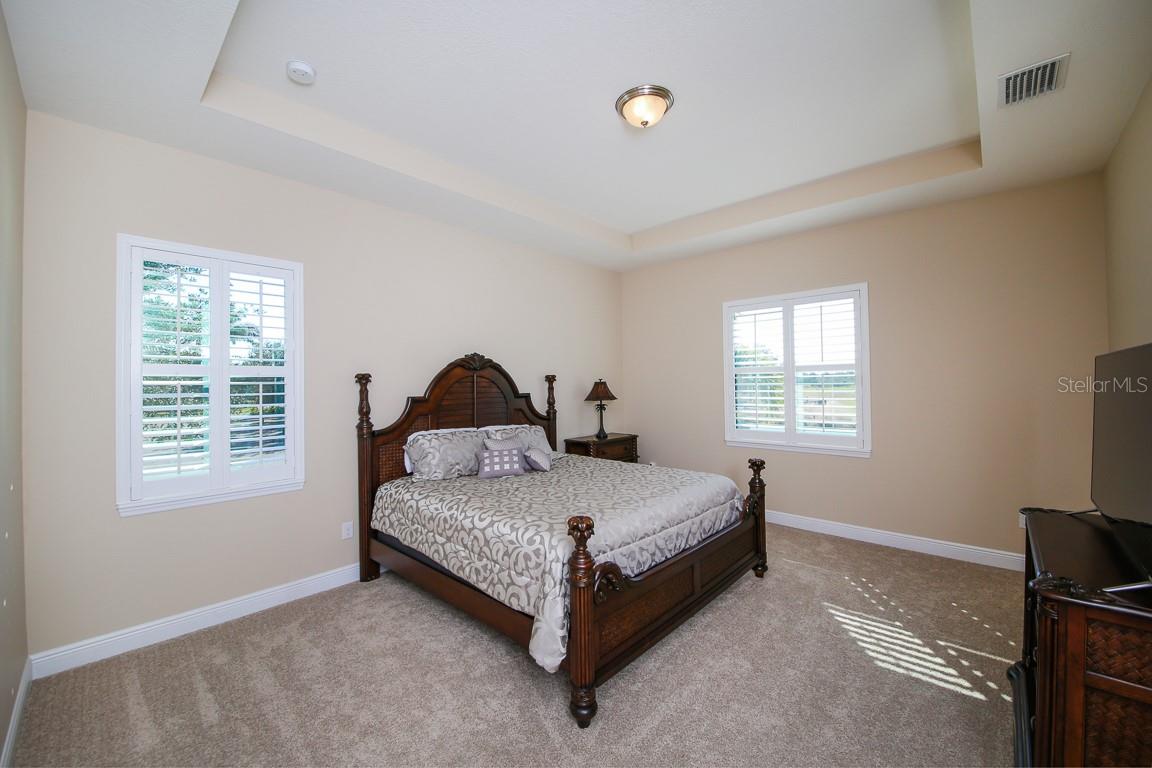 Image 14 of 51 For 5614 Title Row Drive