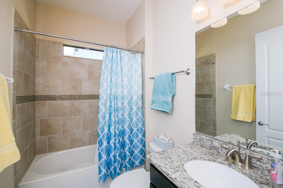 Image 19 of 51 For 5614 Title Row Drive