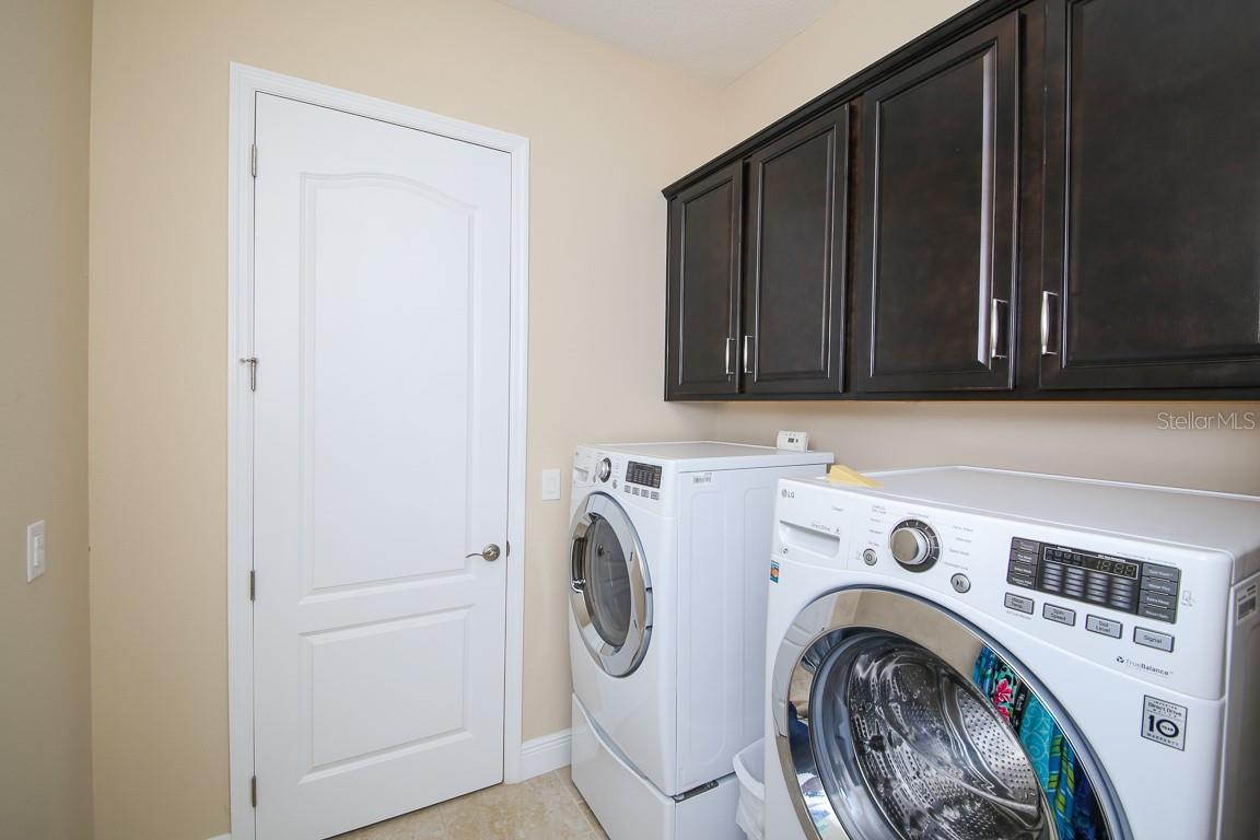 Image 23 of 51 For 5614 Title Row Drive