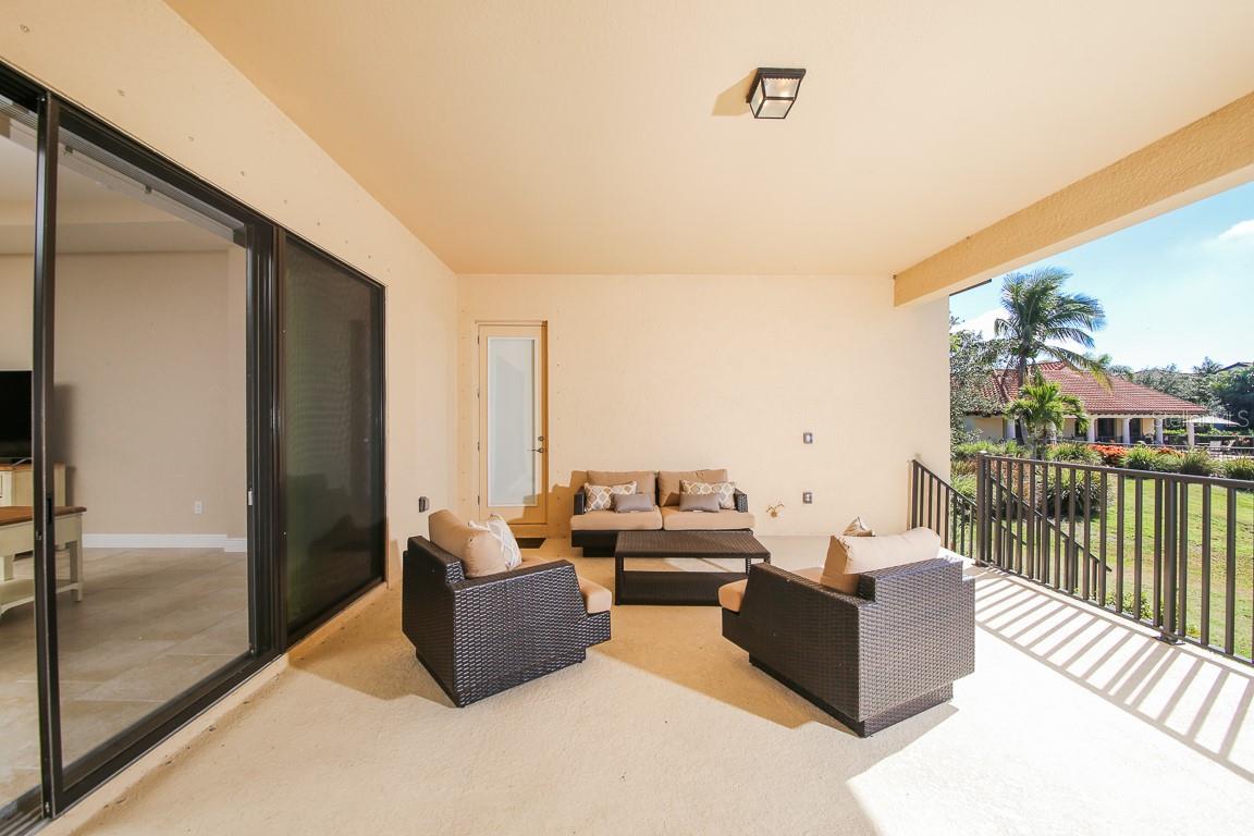 Image 24 of 51 For 5614 Title Row Drive