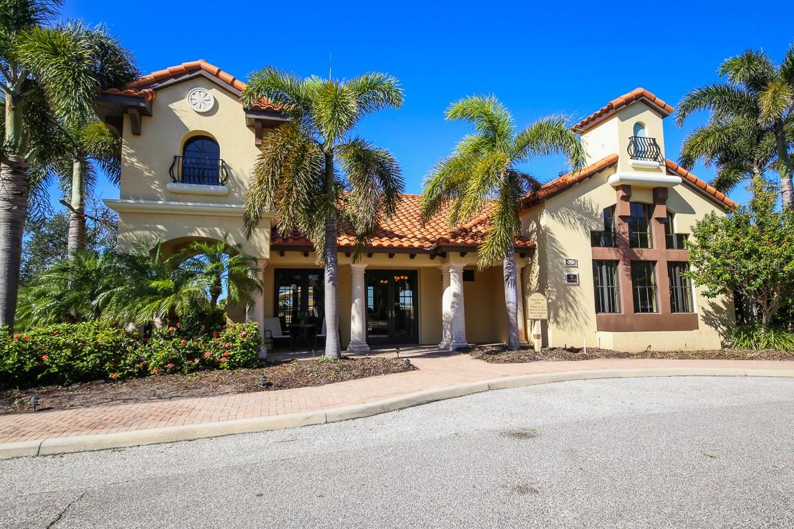 Image 35 of 51 For 5614 Title Row Drive