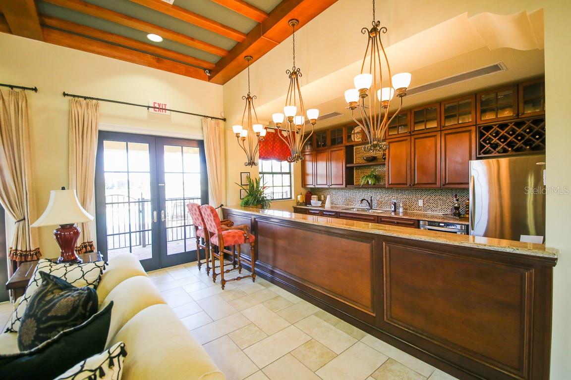 Image 38 of 51 For 5614 Title Row Drive