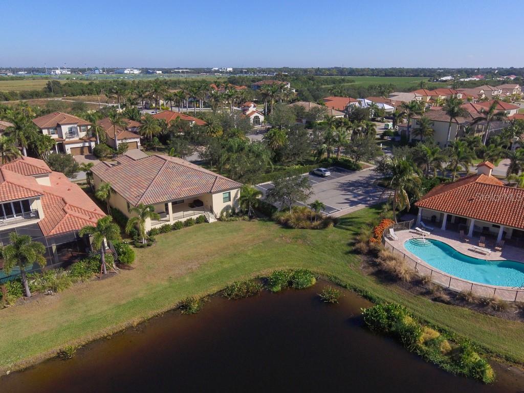 Image 42 of 51 For 5614 Title Row Drive