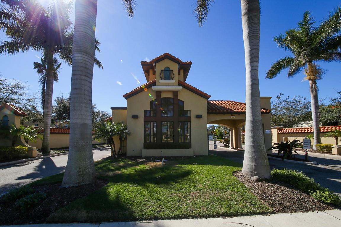 Image 49 of 51 For 5614 Title Row Drive