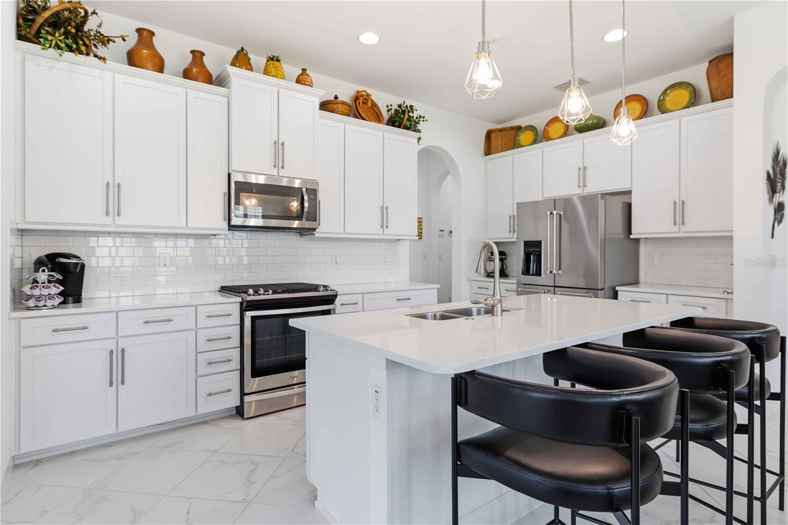 Image 17 of 59 For 2410 Starwood Court