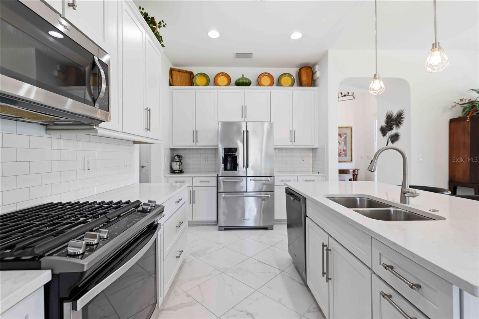 Image 18 of 59 For 2410 Starwood Court