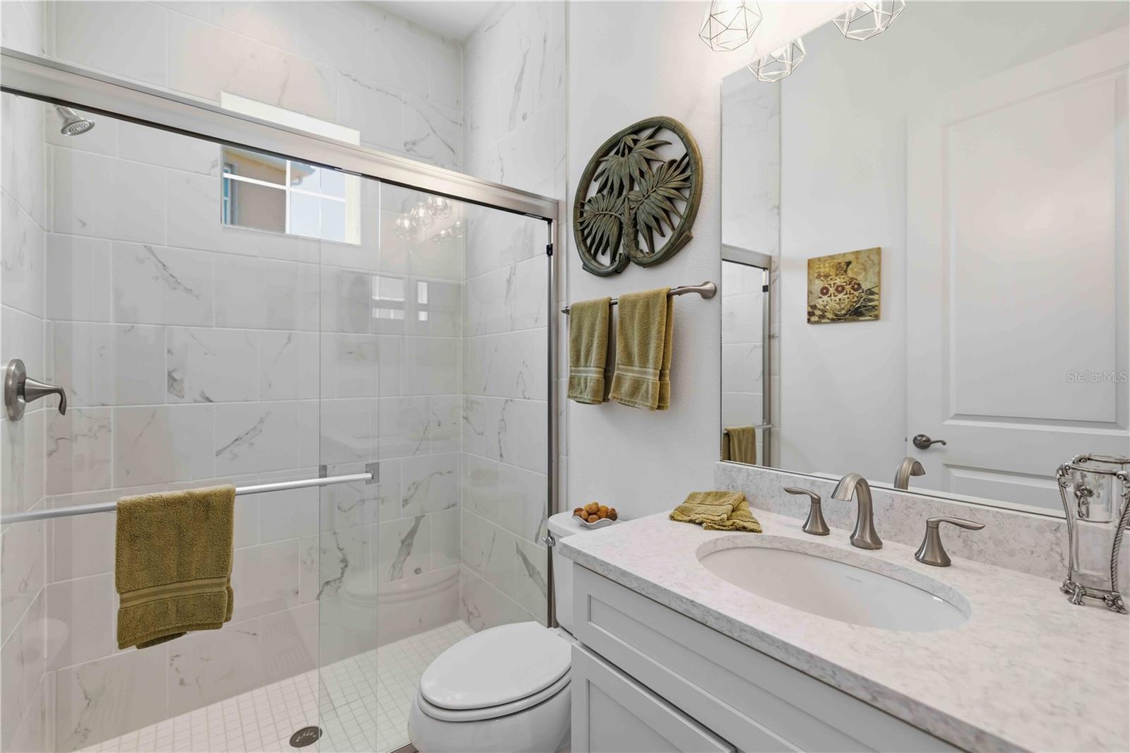 Image 40 of 59 For 2410 Starwood Court