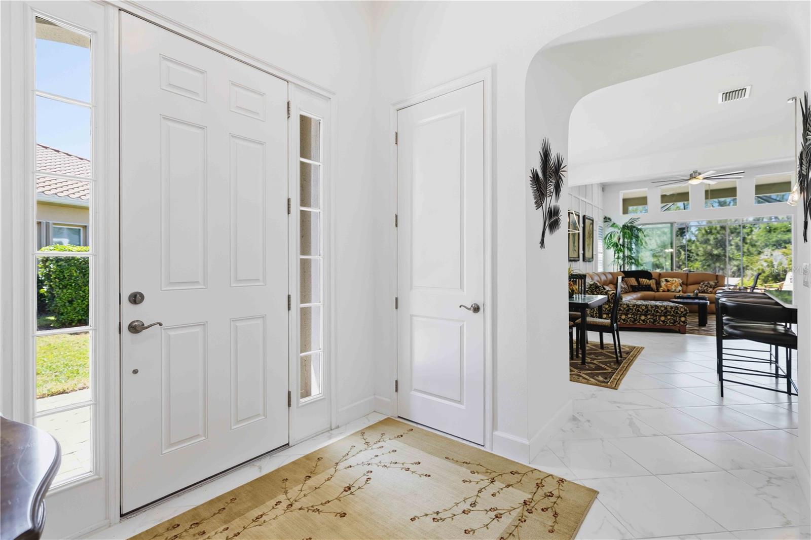 Image 7 of 59 For 2410 Starwood Court