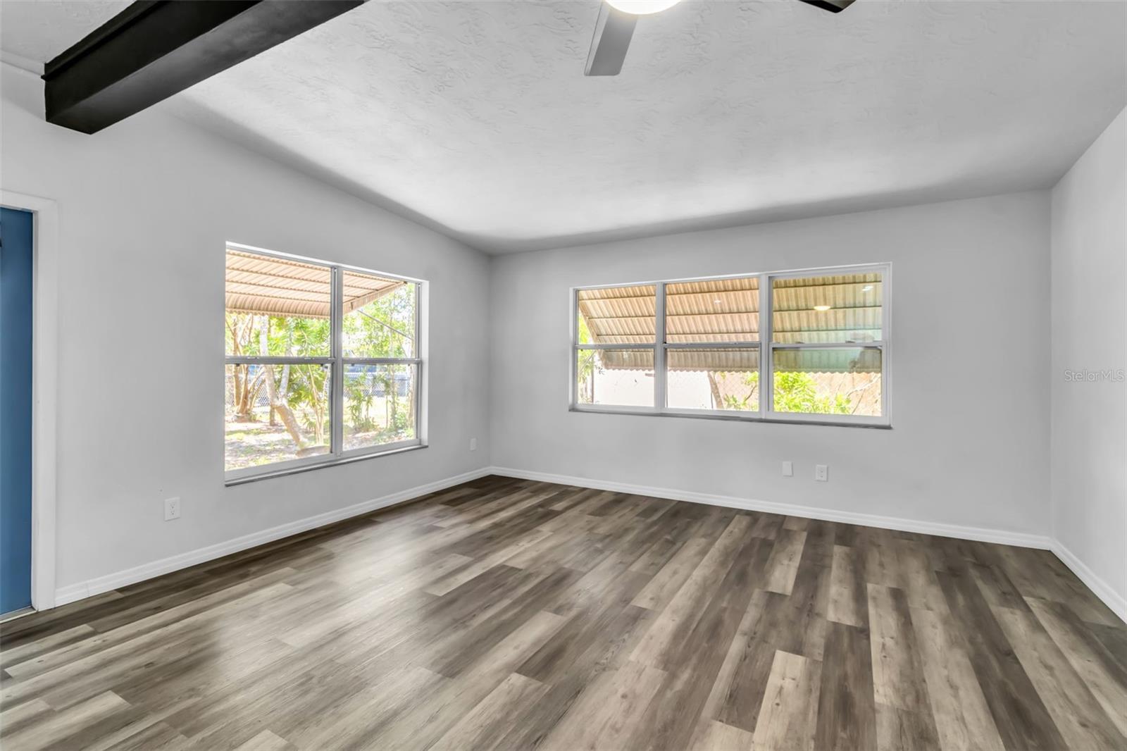 Image 28 of 61 For 2317 2nd Avenue E