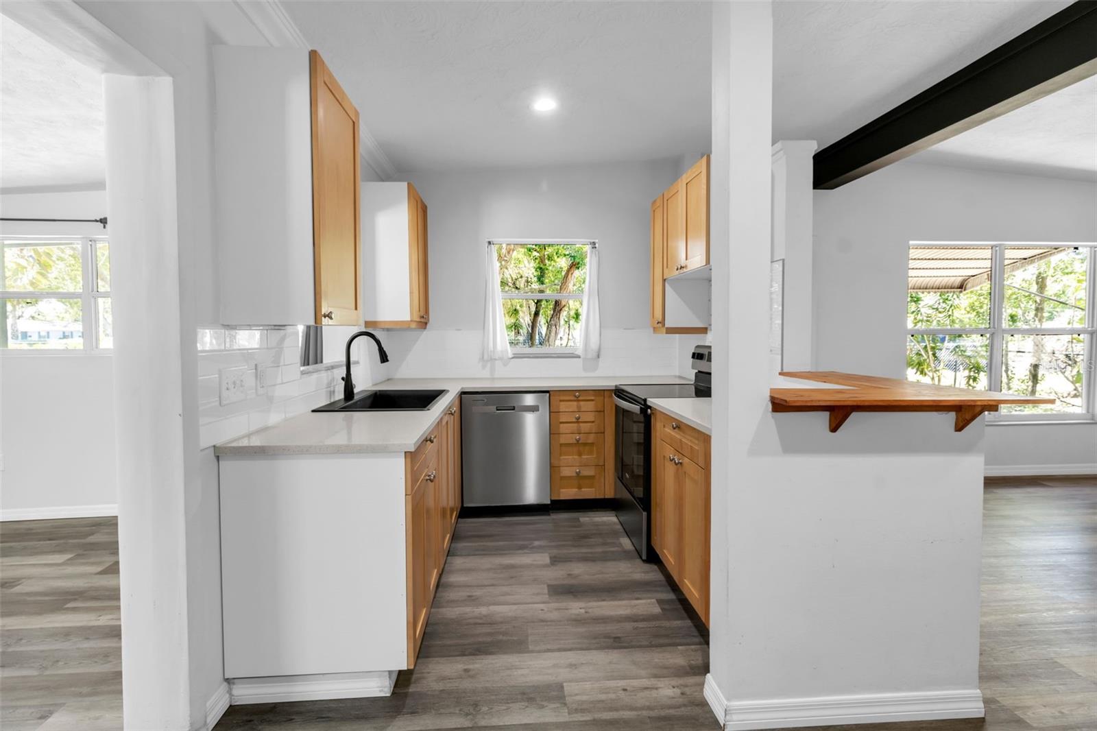 Image 36 of 61 For 2317 2nd Avenue E