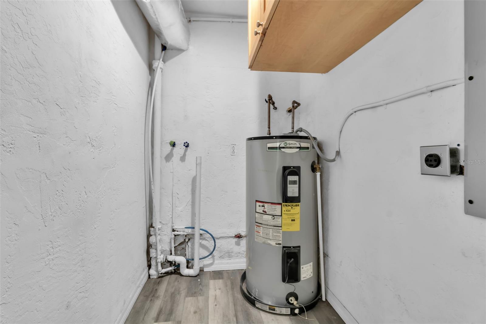 Image 52 of 61 For 2317 2nd Avenue E