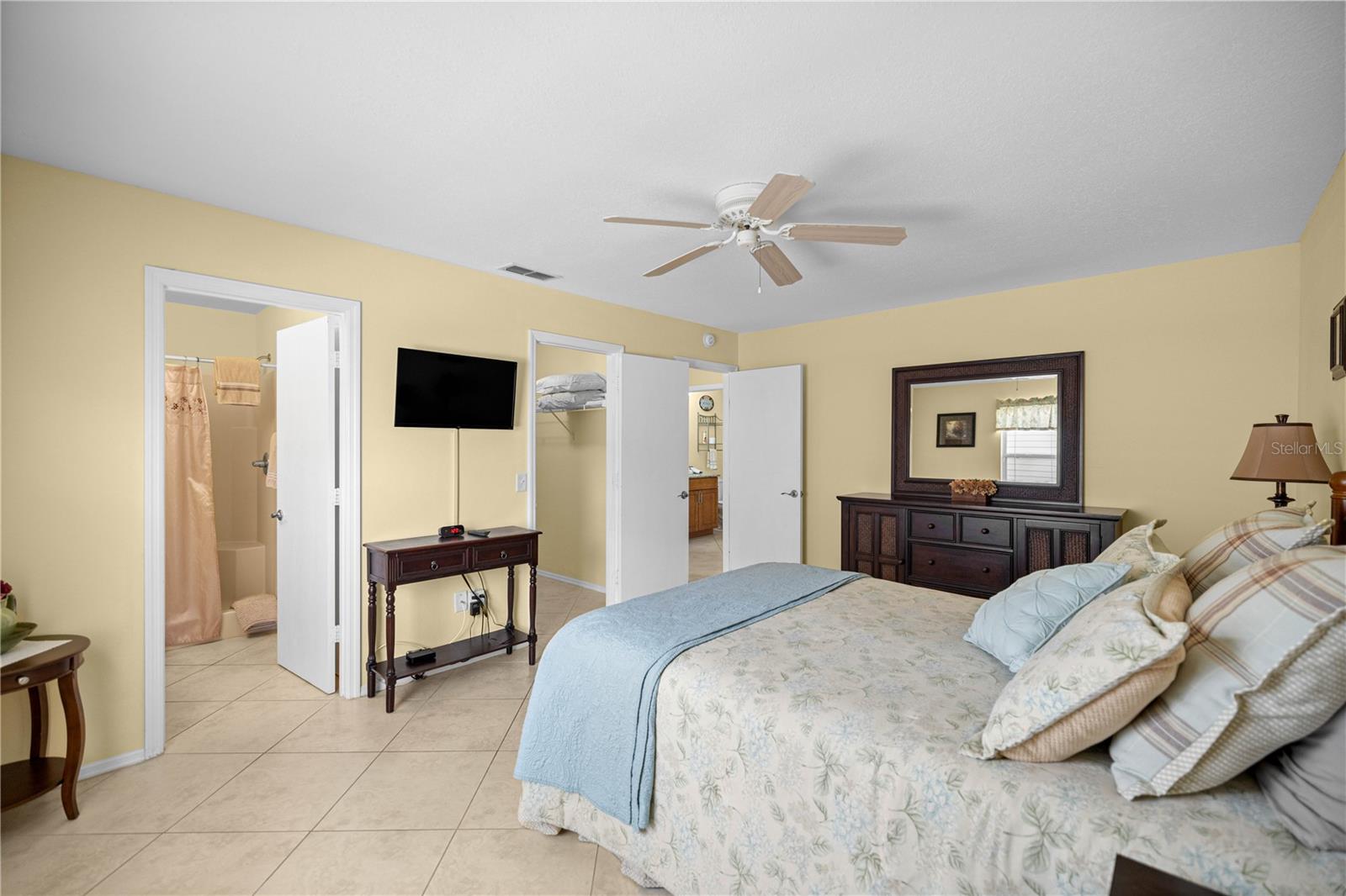 Image 11 of 19 For 2826 Salamanca Street