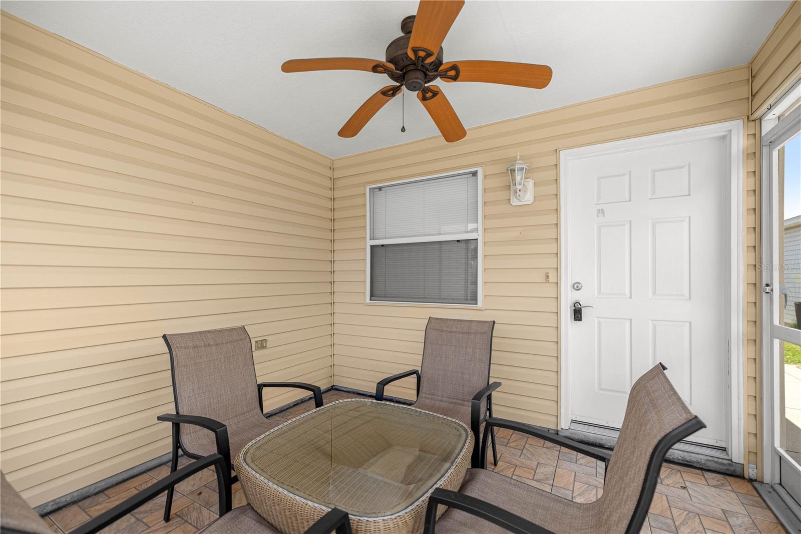 Image 16 of 19 For 2826 Salamanca Street