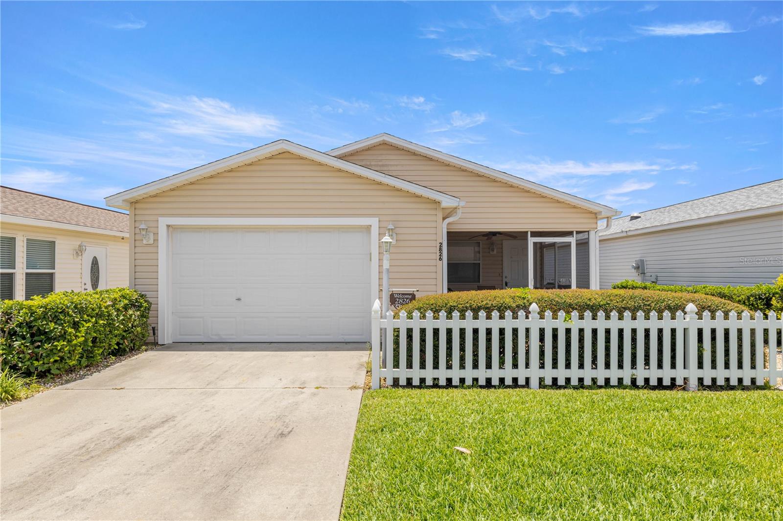 Image 2 of 19 For 2826 Salamanca Street