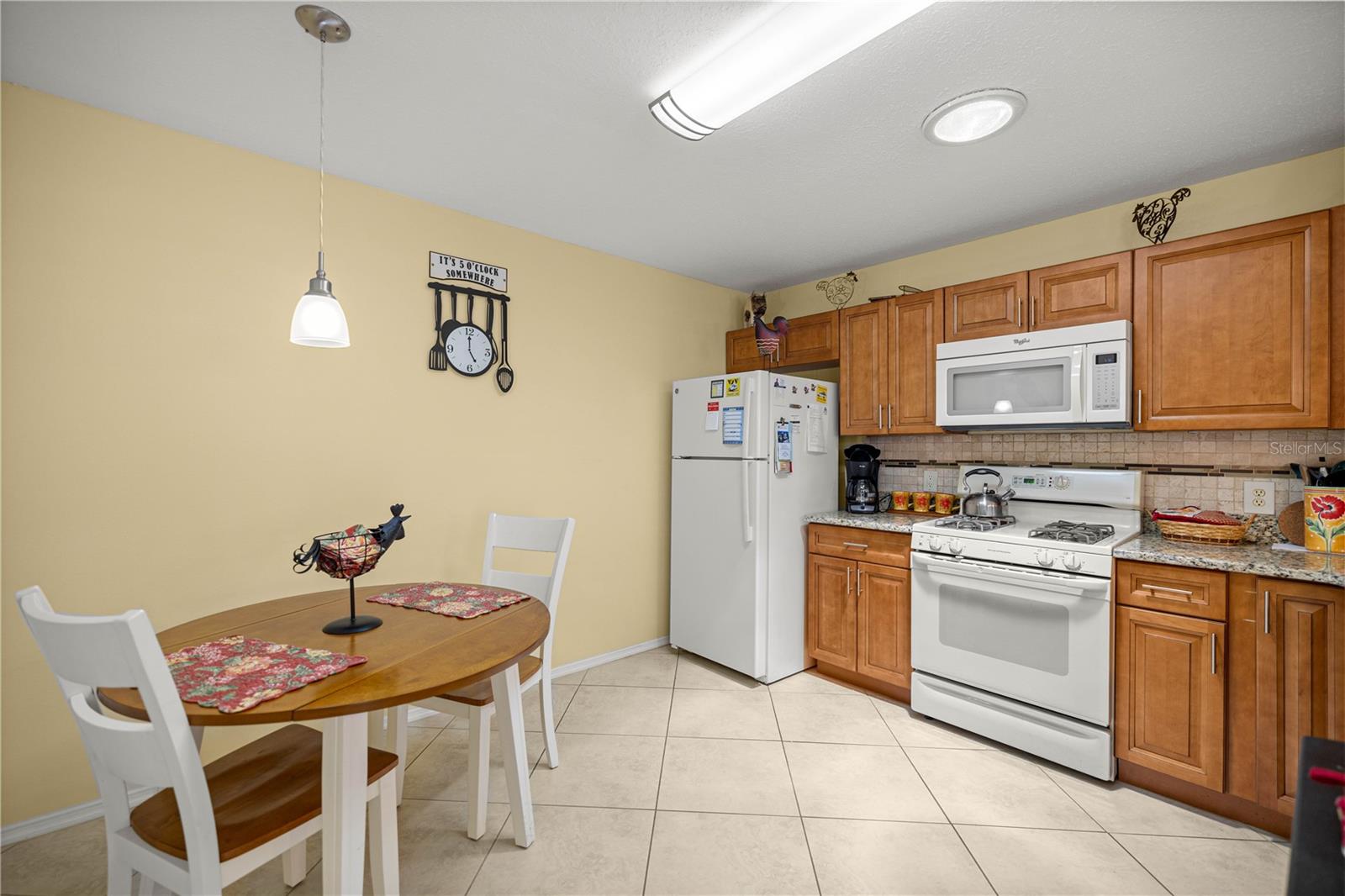 Image 8 of 19 For 2826 Salamanca Street