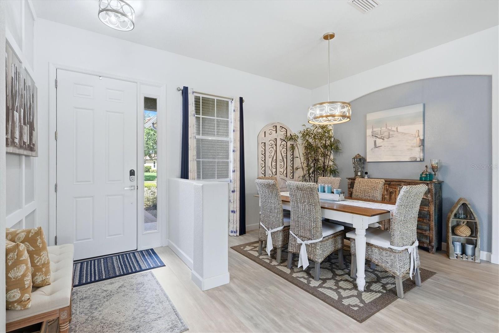 Image 16 of 71 For 431 Grand Preserve Cv