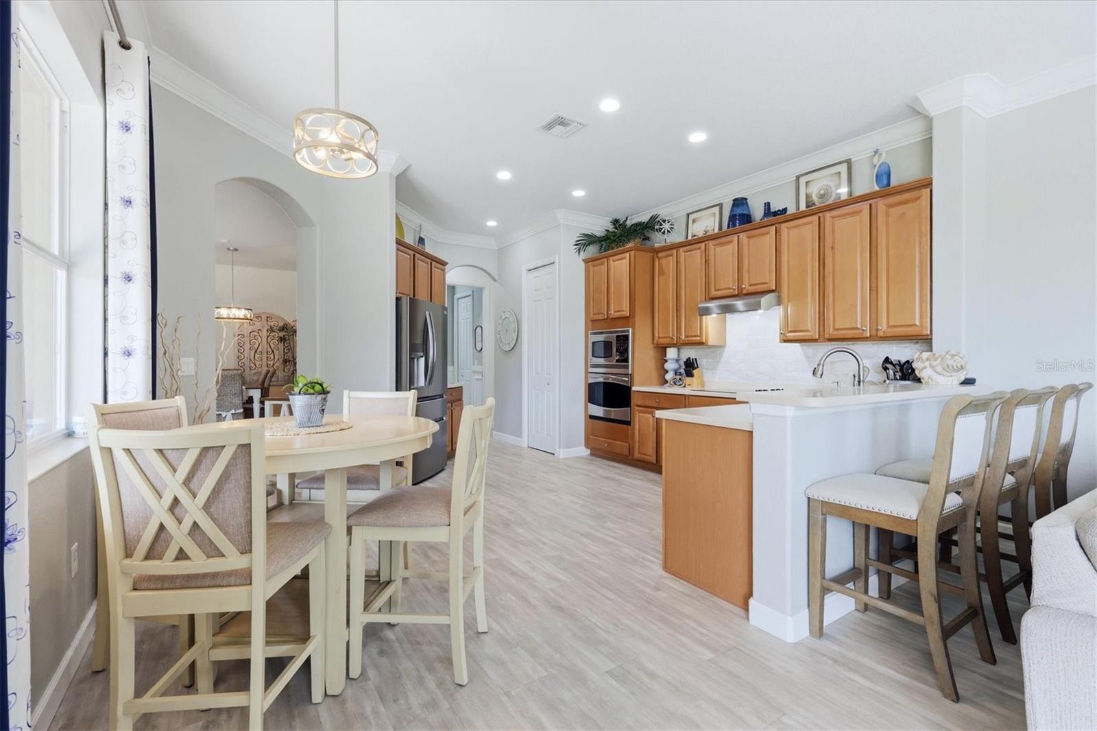 Image 18 of 71 For 431 Grand Preserve Cv