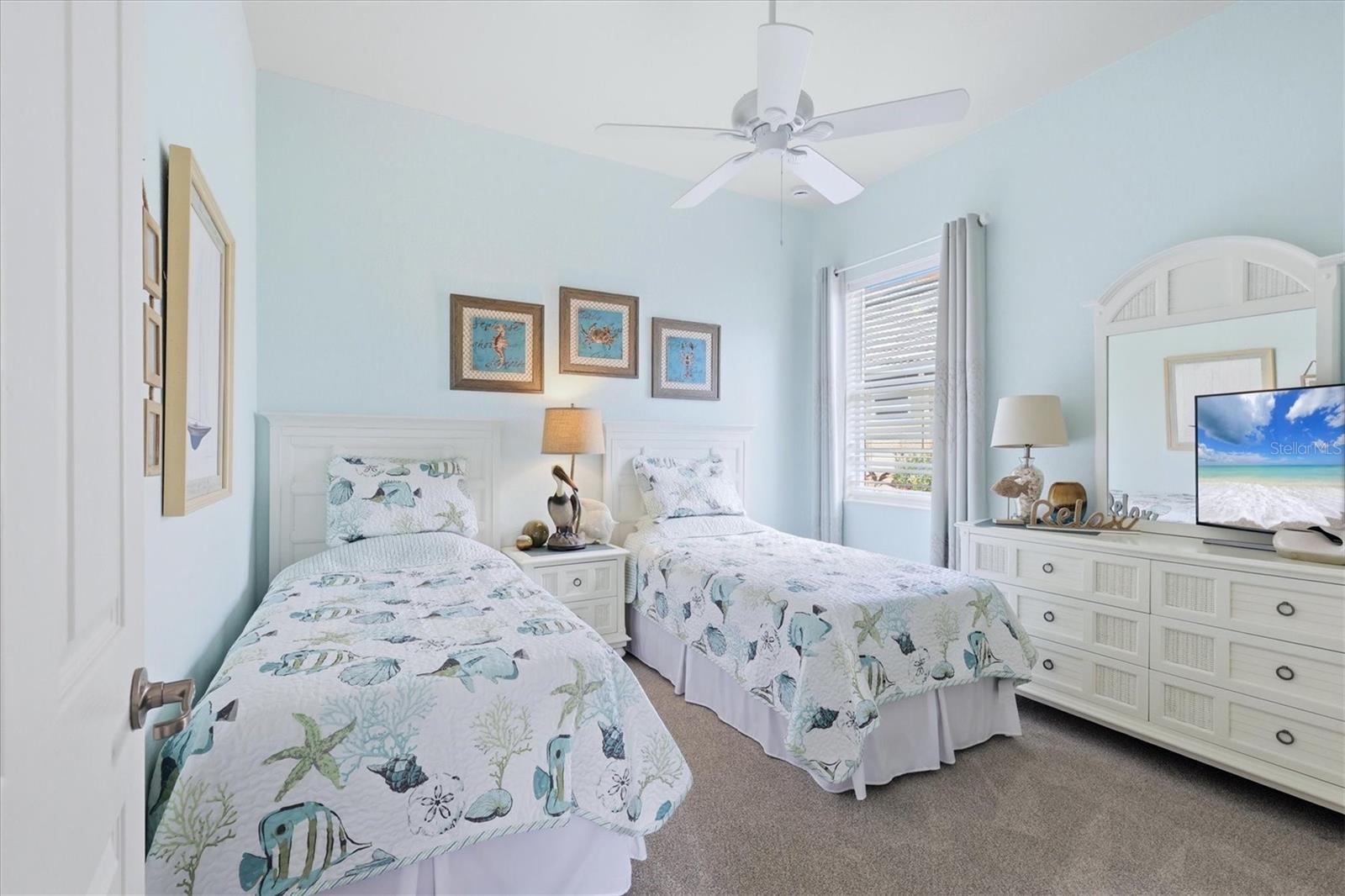 Image 23 of 71 For 431 Grand Preserve Cv