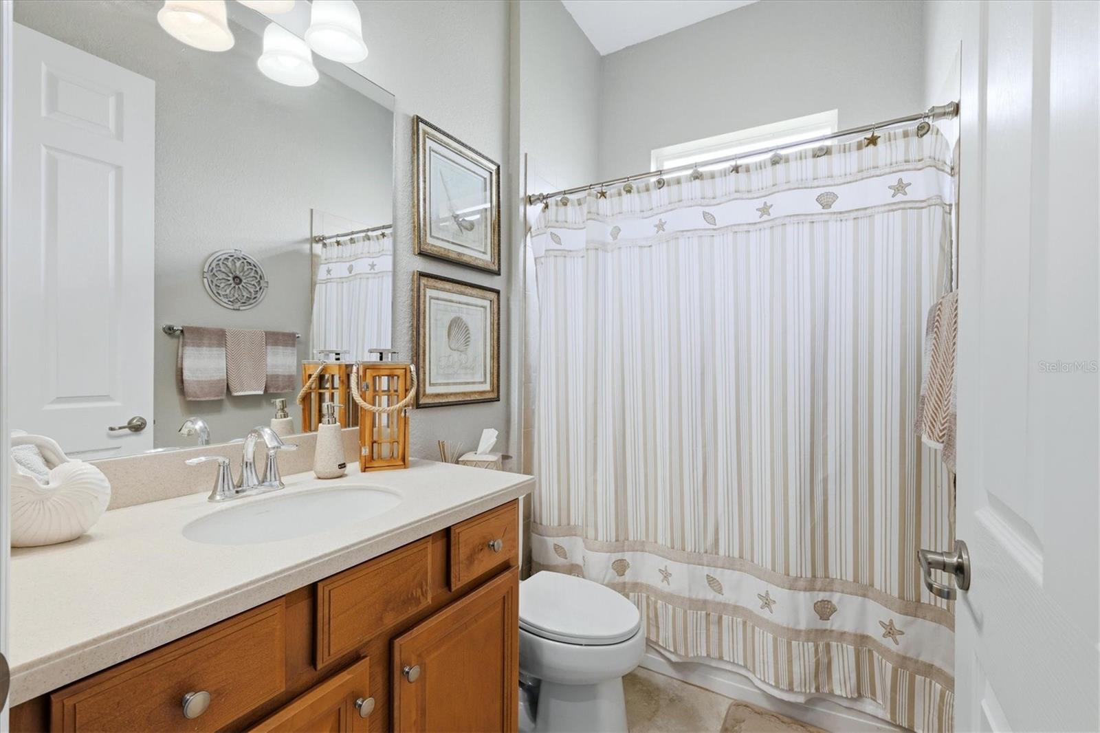 Image 33 of 71 For 431 Grand Preserve Cv