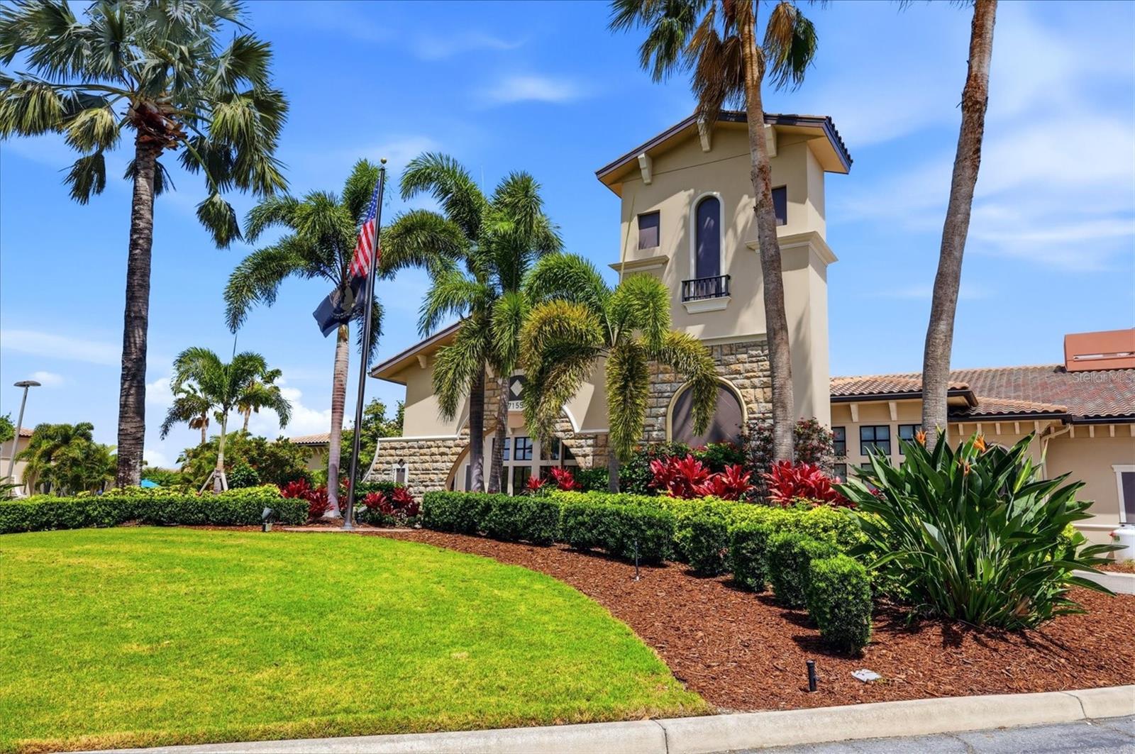 Image 53 of 71 For 431 Grand Preserve Cv