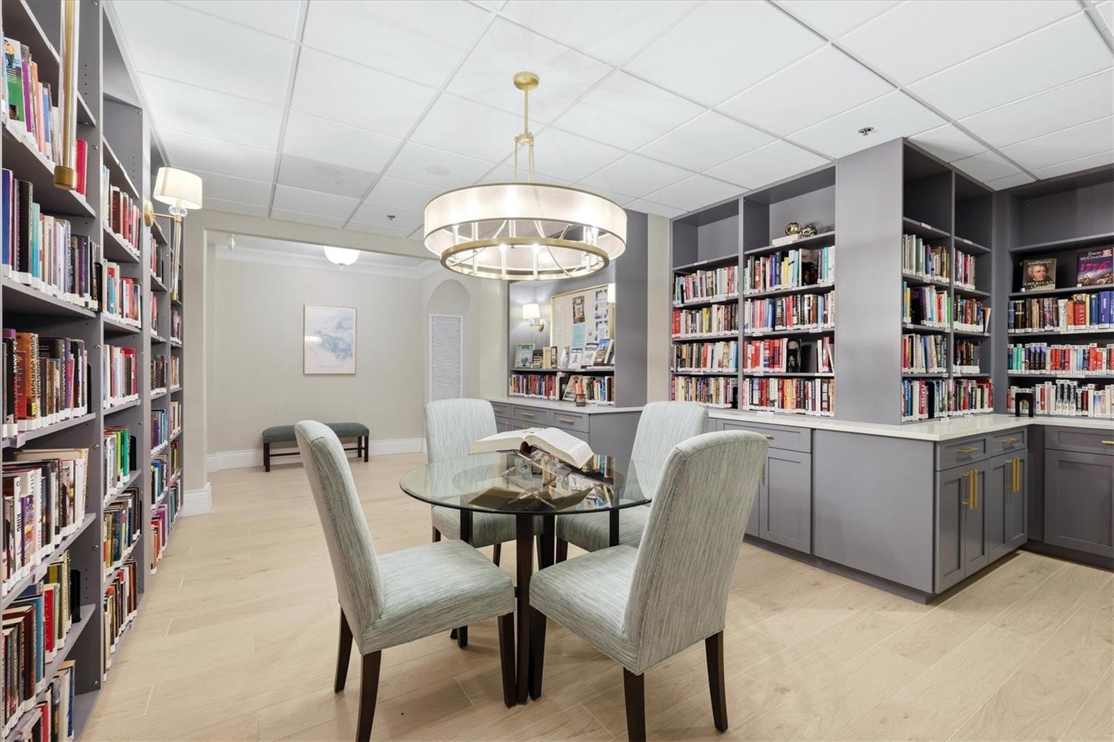 Image 61 of 71 For 431 Grand Preserve Cv